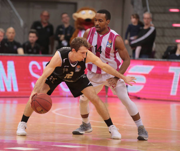 湖人应对伤 湖人应对伤